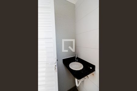 Apartamento à venda com 100m², 2 quartos e 2 vagasLavabo