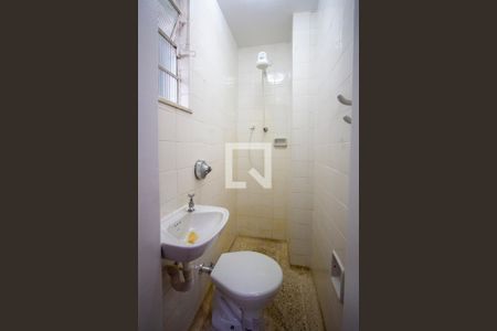 Apartamento para alugar com 70m², 2 quartos e 1 vaga Apartamento para alugar com 70m², 2 quartos e 1 vagaBanheiro de serviço