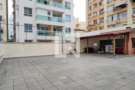 Apartamento para alugar com 70m², 2 quartos e 1 vaga Apartamento para alugar com 70m², 2 quartos e 1 vagaÁrea comum - Churrasqueira