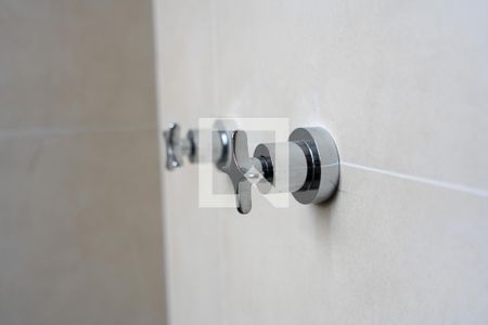 Apartamento à venda com 85m², 2 quartos e 2 vagas Apartamento à venda com 85m², 2 quartos e 2 vagasBanheiro do Quarto 2