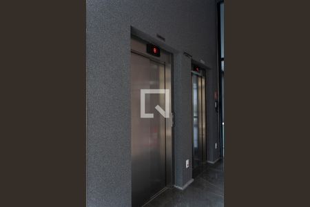 Apartamento à venda com 85m², 2 quartos e 2 vagas Apartamento à venda com 85m², 2 quartos e 2 vagasHall de Entrada