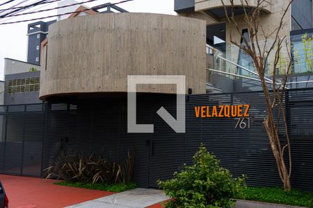 Apartamento à venda com 85m², 2 quartos e 2 vagas Apartamento à venda com 85m², 2 quartos e 2 vagasFachada