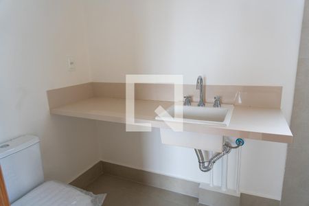 Apartamento à venda com 85m², 2 quartos e 2 vagas Apartamento à venda com 85m², 2 quartos e 2 vagasBanheiro do Quarto 2