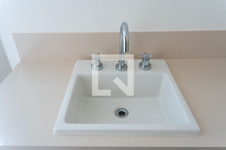 Apartamento à venda com 85m², 2 quartos e 2 vagas Apartamento à venda com 85m², 2 quartos e 2 vagasBanheiro