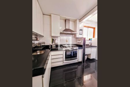 Cozinha de apartamento à venda com 3 quartos, 89m² em Buritis, Belo Horizonte