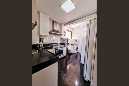 Cozinha de apartamento à venda com 3 quartos, 89m² em Buritis, Belo Horizonte