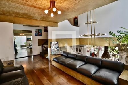 Casa à venda com 300m², 3 quartos e 3 vagasSala 2