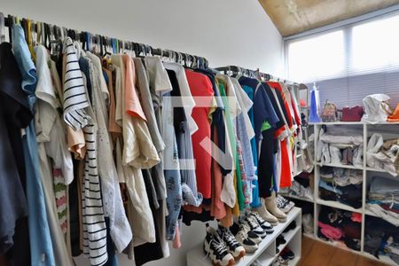 Casa à venda com 300m², 3 quartos e 3 vagasCloset do quarto 1