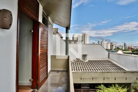 Casa à venda com 300m², 3 quartos e 3 vagasSacada Quarto 2