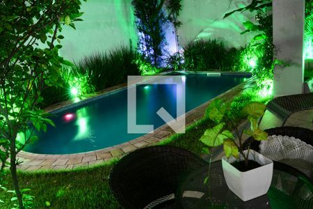 Casa à venda com 300m², 3 quartos e 3 vagasPiscina