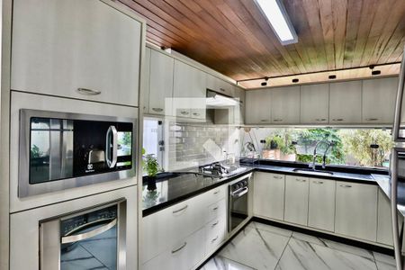 Casa à venda com 300m², 3 quartos e 3 vagasCozinha