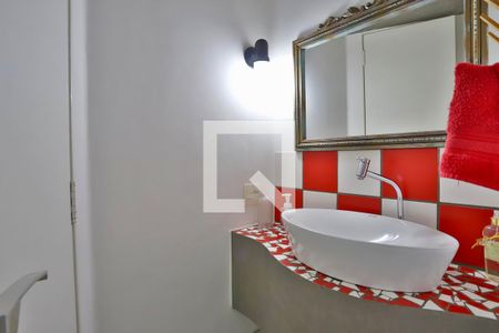 Casa à venda com 300m², 3 quartos e 3 vagasLavabo