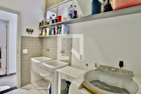 Casa à venda com 300m², 3 quartos e 3 vagasLavanderia