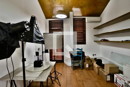 Casa à venda com 300m², 3 quartos e 3 vagasQuarto 2