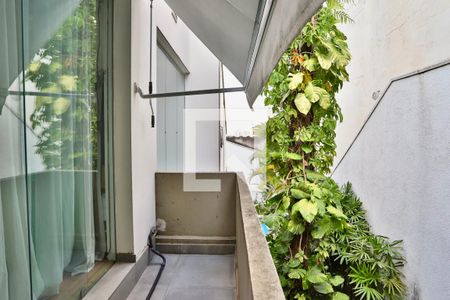 Casa à venda com 300m², 3 quartos e 3 vagasSacada Sala 3