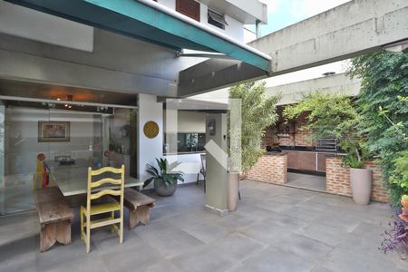 Casa à venda com 300m², 3 quartos e 3 vagasQuintal