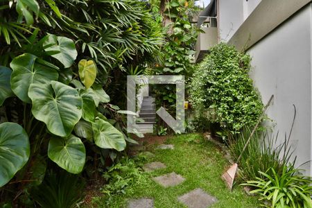 Casa à venda com 300m², 3 quartos e 3 vagasJardim