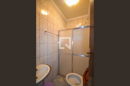 Casa para alugar com 800m², 2 quartos e 8 vagasEscritório-Banheiro