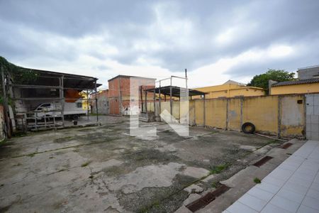 Casa para alugar com 800m², 2 quartos e 8 vagasQuintal 
