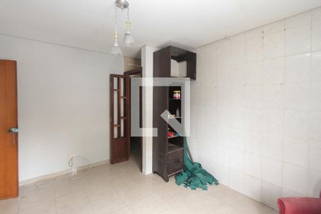 Suite de casa à venda com 3 quartos, 200m² em Jardim Vila Formosa, São Paulo