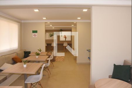 Apartamento para alugar com 28m², 1 quarto e sem vagaÁrea comum - Salão de festas