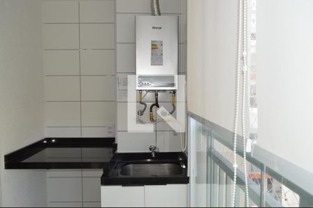 Apartamento à venda com 41m², 2 quartos e 1 vagaÁrea de Serviço e Varanda