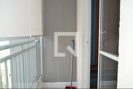 Apartamento à venda com 41m², 2 quartos e 1 vagaÁrea de Serviço e Varanda