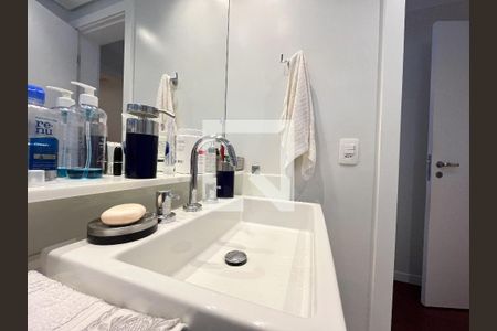 Apartamento para alugar com 110m², 3 quartos e 2 vagas Apartamento para alugar com 110m², 3 quartos e 2 vagasBanheiro da Suíte