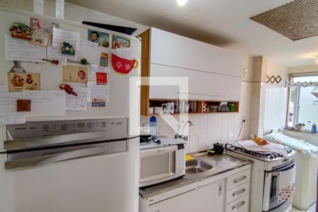 Apartamento à venda com 67m², 3 quartos e 1 vagacozinha e area de serviço