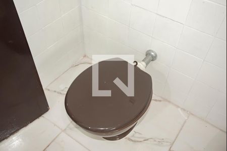 Casa à venda com 183m², 3 quartos e 3 vagasBanheiro