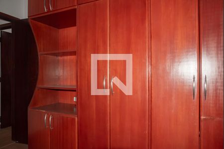 Casa à venda com 183m², 3 quartos e 3 vagasQuarto 2