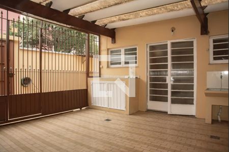 Casa à venda com 183m², 3 quartos e 3 vagasLavanderia/Garagem