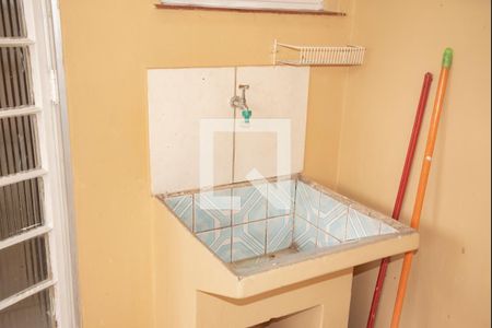 Casa à venda com 183m², 3 quartos e 3 vagasLavanderia/Garagem