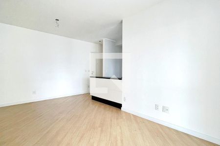 Sala de apartamento para alugar com 2 quartos, 68m² em Picanço, Guarulhos