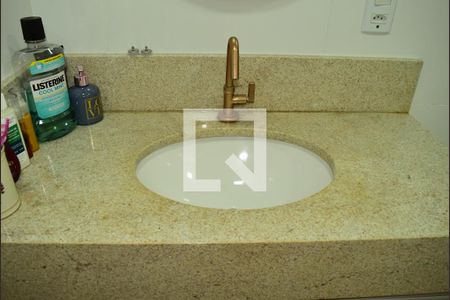 Casa à venda com 140m², 2 quartos e sem vagaBanheiro