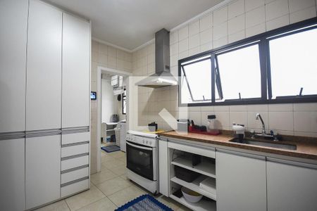 Apartamento para alugar com 120m², 3 quartos e 2 vagasCozinha