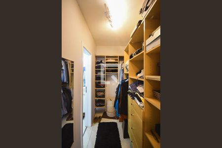 Apartamento para alugar com 120m², 3 quartos e 2 vagasArmário da Suíte