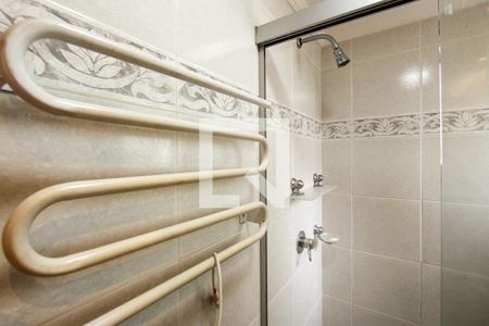 Apartamento para alugar com 127m², 2 quartos e 1 vaga Apartamento para alugar com 127m², 2 quartos e 1 vagaBanheiro do Quarto 1