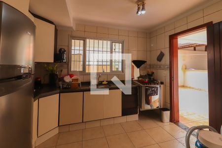 Casa à venda com 190m², 4 quartos e 2 vagasCozinha