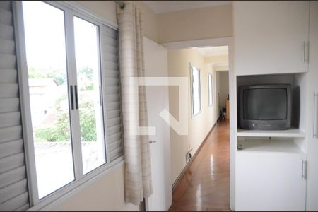 Casa à venda com 408m², 5 quartos e 5 vagasSuíte 3