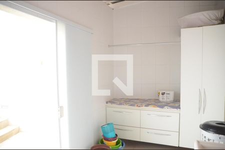 Casa à venda com 408m², 5 quartos e 5 vagasÁrea de Serviço