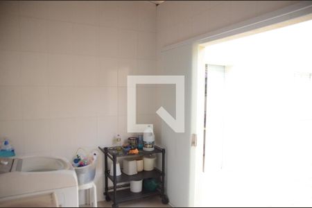 Casa à venda com 408m², 5 quartos e 5 vagasÁrea de Serviço