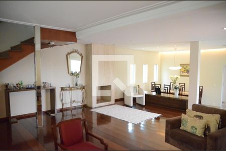 Sala 1 de casa à venda com 5 quartos, 408m² em Adalgisa, Osasco