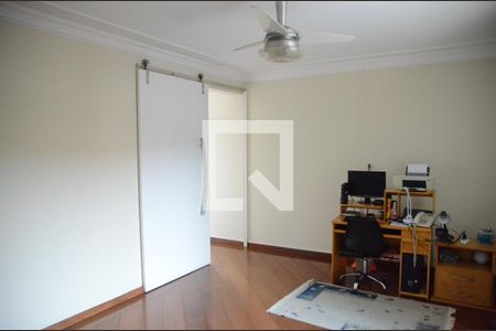 Casa à venda com 408m², 5 quartos e 5 vagasSala 3