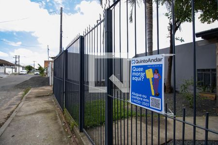 Casa à venda com 85m², 3 quartos e 2 vagas Casa à venda com 85m², 3 quartos e 2 vagasPlaca