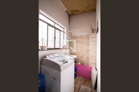 Casa à venda com 85m², 3 quartos e 2 vagas Casa à venda com 85m², 3 quartos e 2 vagasCozinha 1