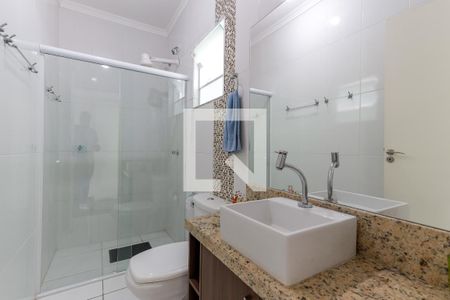 Casa à venda com 134m², 3 quartos e 2 vagasBanheiro da Suíte 1