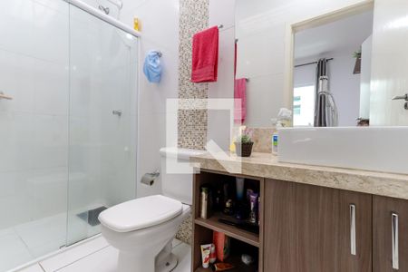 Casa à venda com 134m², 3 quartos e 2 vagasBanheiro da Suíte 2