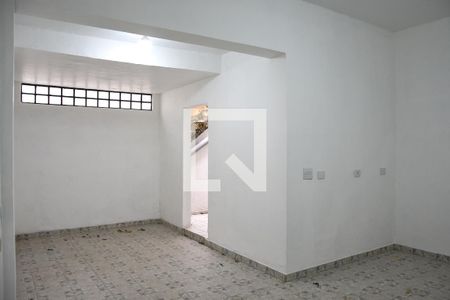 Casa para alugar com 176m², 2 quartos e 1 vaga Casa para alugar com 176m², 2 quartos e 1 vagaQuarto 2
