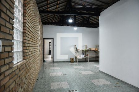Casa para alugar com 176m², 2 quartos e 1 vaga Casa para alugar com 176m², 2 quartos e 1 vagaSala 2